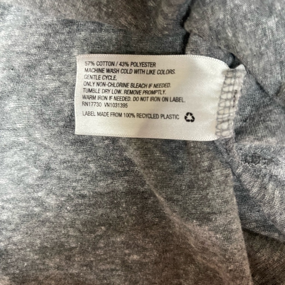 Mossimo Supply Co. Charcoal Long Sleeve Top - Picture 8 of 8